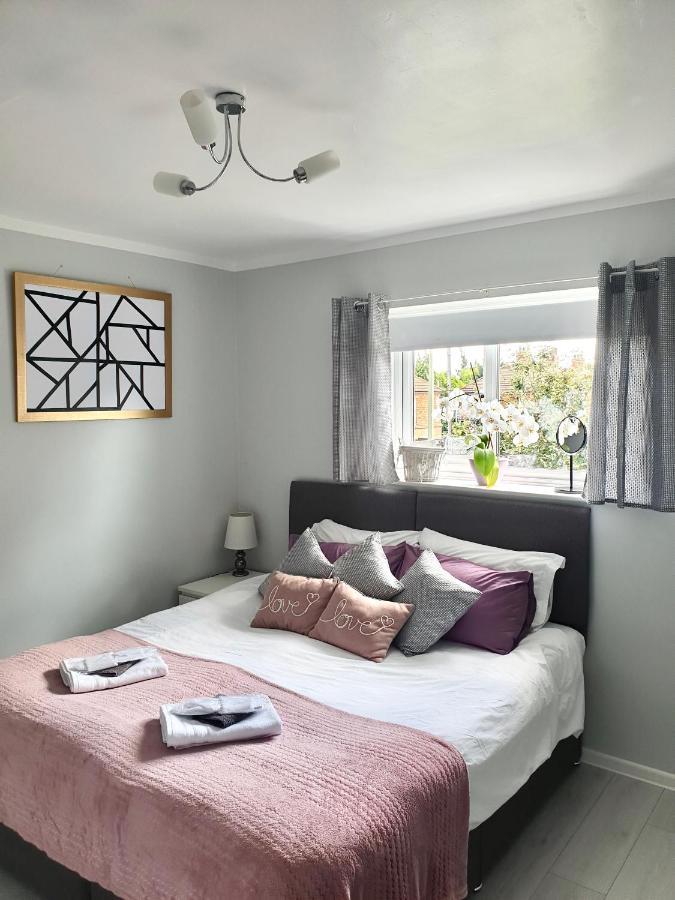 Comfortable Rooms In The House Oxford Exteriör bild